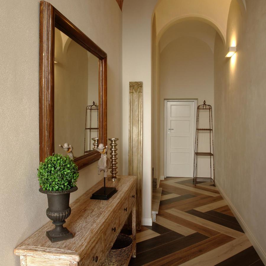 Piazza Duomo Deluxe Hotel Cecina  Exterior photo